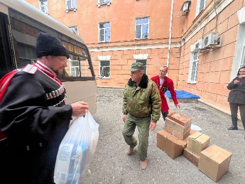 Патриоты из Каневского района оказали помощь военному госпиталю