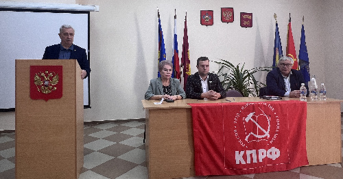 Н.И. Осадчий в Кореновске встретился с избирателями и местным активом КПРФ  